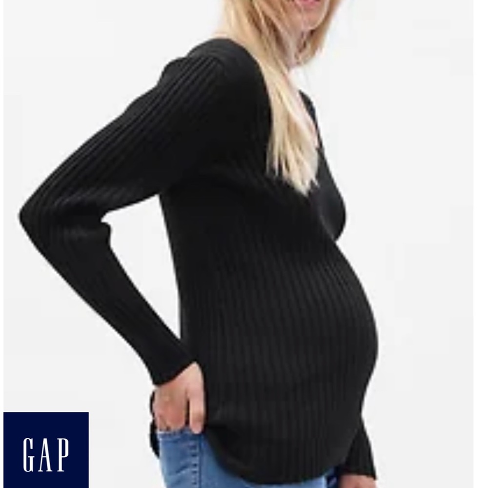 BLACK Maternity Lightweight V-Neck Rib Sweater